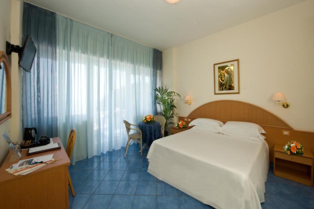 Hotel Pensione Reale Maiori Room photo